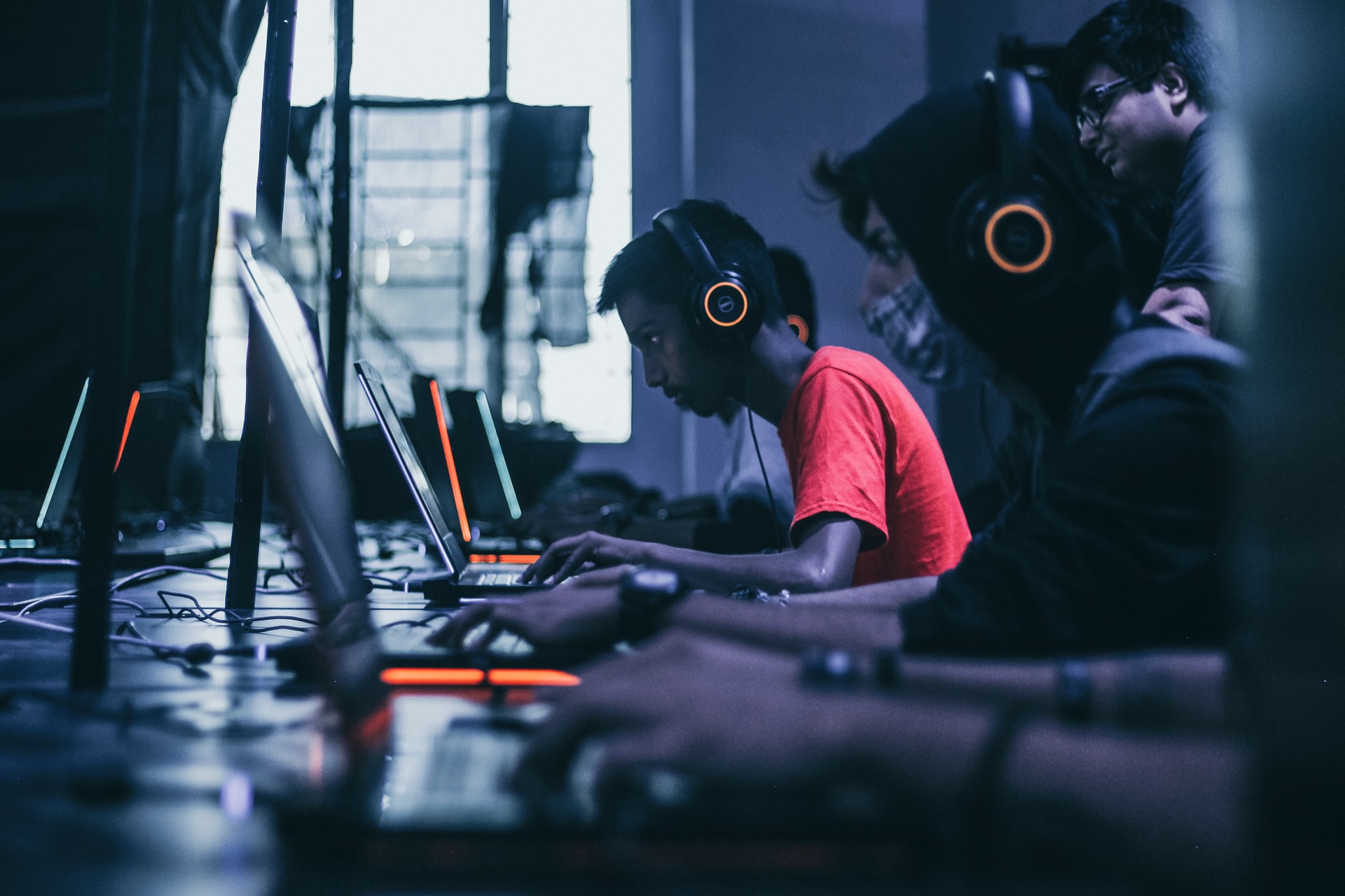 How to Develop Your Skills in Playing Video Games